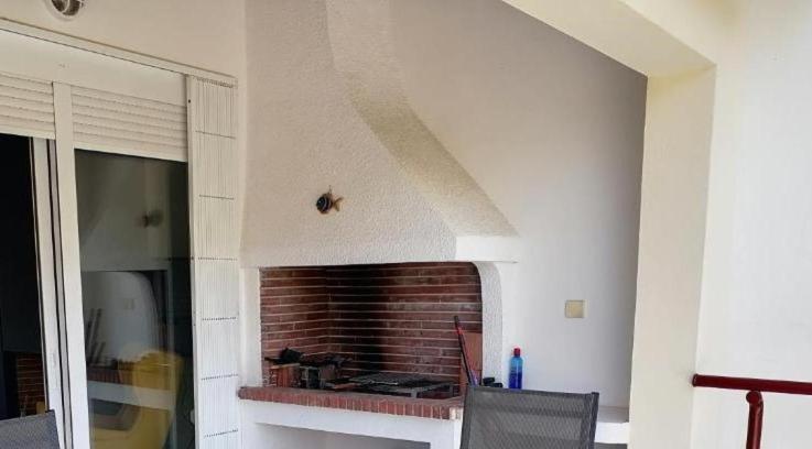 Beach N Fun Bbq Fireplace Saronida Exteriör bild